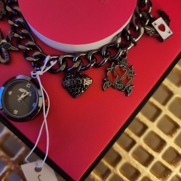NEW! Ed Hardy Charm Watch Bracelet – New w/ Box, Tattoo Charms - Picture 7 of 10